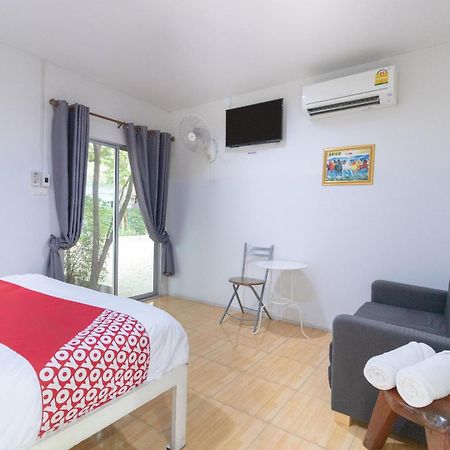 Oyo 644 Pong Pai House Ξενοδοχείο Μπανγκόκ Εξωτερικό φωτογραφία