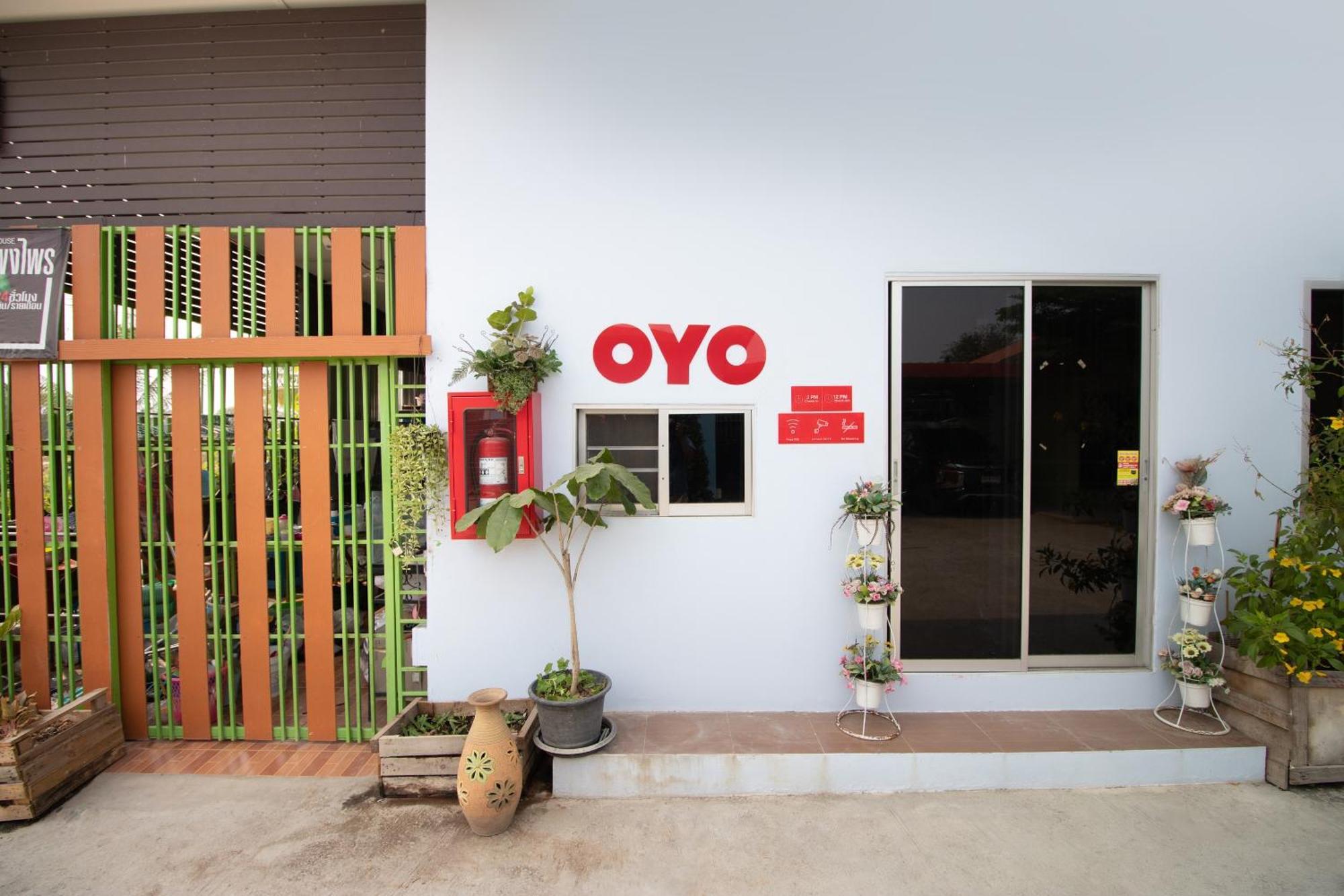 Oyo 644 Pong Pai House Ξενοδοχείο Μπανγκόκ Εξωτερικό φωτογραφία