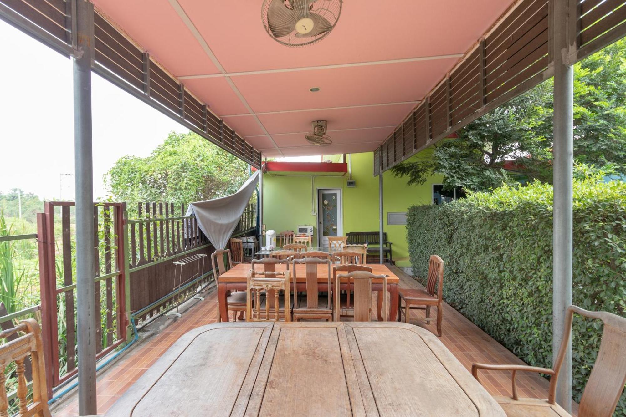 Oyo 644 Pong Pai House Ξενοδοχείο Μπανγκόκ Εξωτερικό φωτογραφία